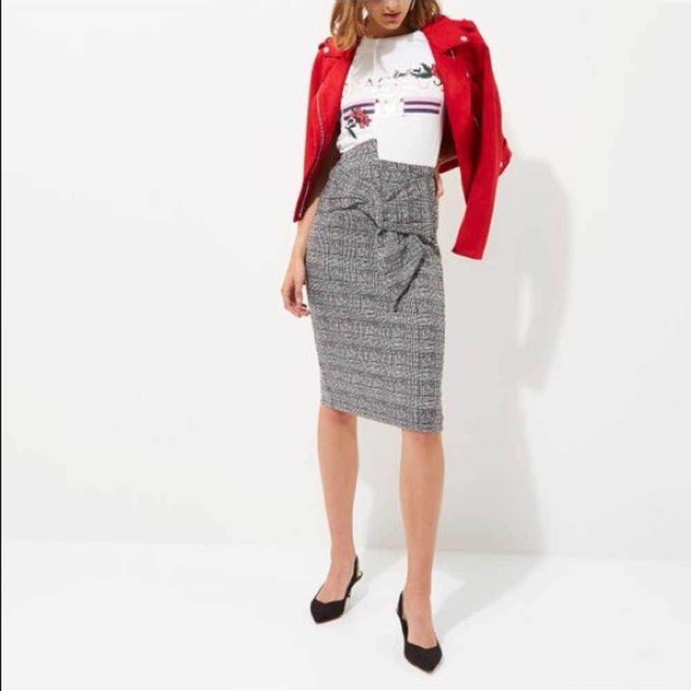 River Island Check Bow Detail Pencil Skirt - Picture 4 of 4